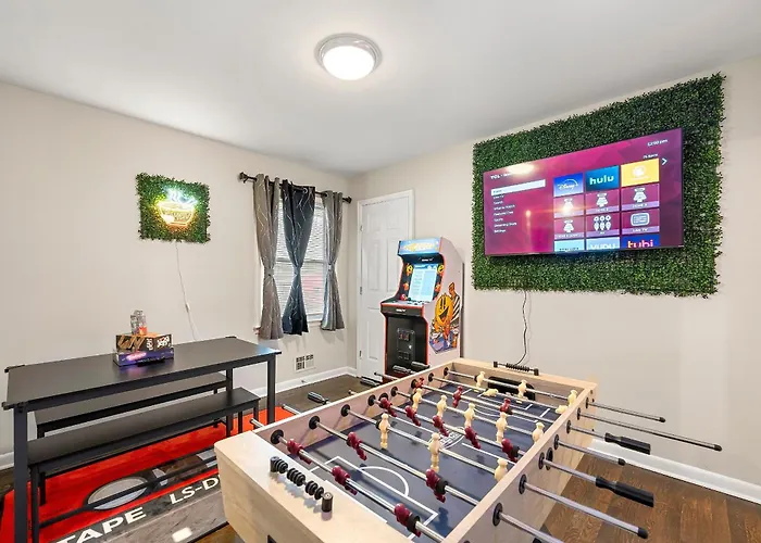 Rose\'S Lair In Atlanta